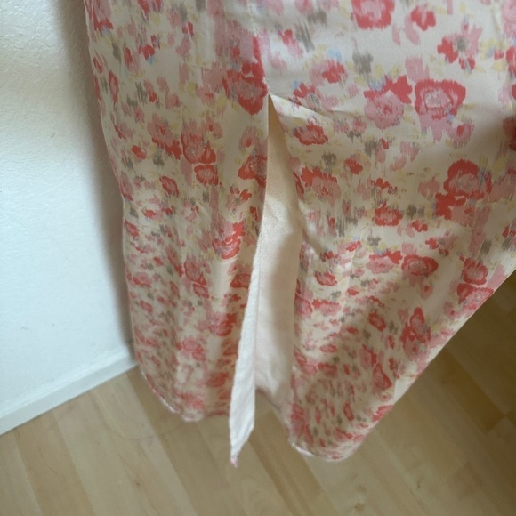 WAYF Verona Etched Floral Gown White Pink Watercolor Maxi Aline Split Slit Dress - Picture 10 of 10